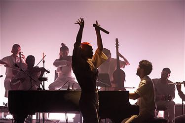 La Chica & El Duendé orchestra