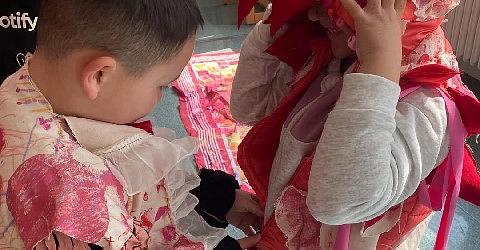 ATELIER PARURES ET MISE NE SCENE - A JOUAN