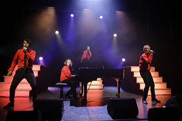 LES GOGUETTES (EN TRIO MAIS À QUATRE)